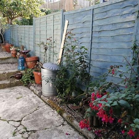 Villa Seaside 2 Bed Terraced House With Garden à Hastings Extérieur photo