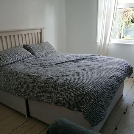 Villa Seaside 2 Bed Terraced House With Garden à Hastings Extérieur photo