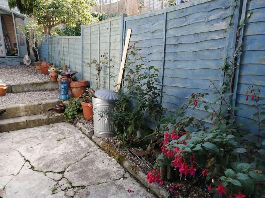 Villa Seaside 2 Bed Terraced House With Garden à Hastings Extérieur photo
