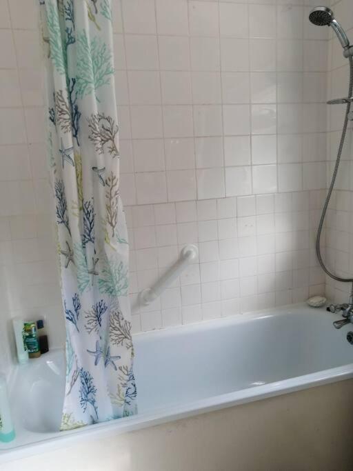 Villa Seaside 2 Bed Terraced House With Garden à Hastings Extérieur photo