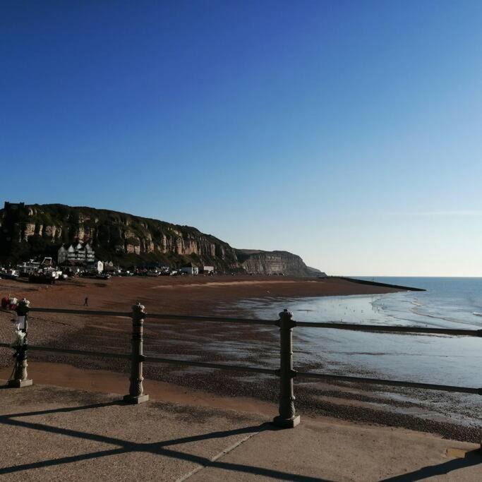 Villa Seaside 2 Bed Terraced House With Garden à Hastings Extérieur photo