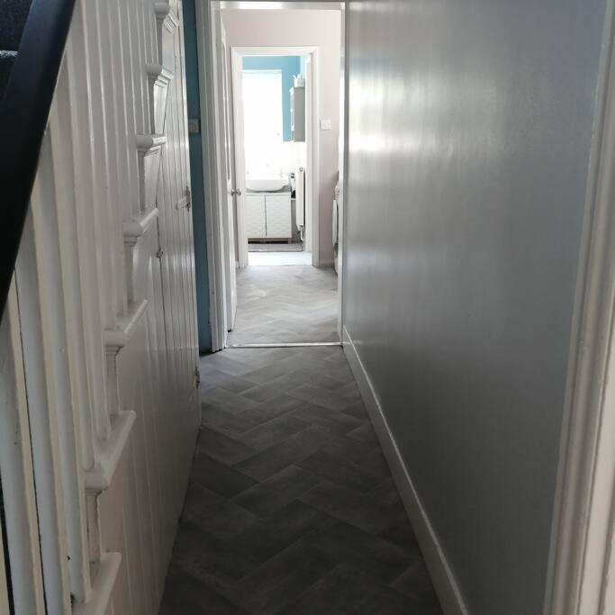 Villa Seaside 2 Bed Terraced House With Garden à Hastings Extérieur photo